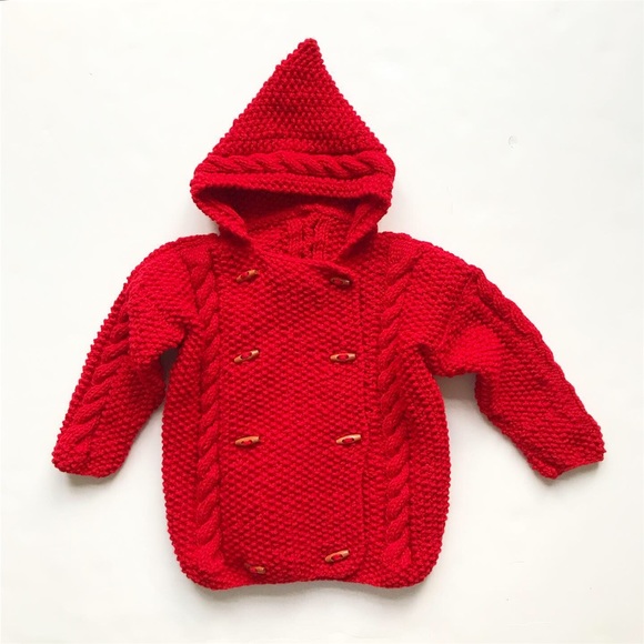 Hand knit red pointy hooded sweater looks 4/5T - Picture 1 of 5